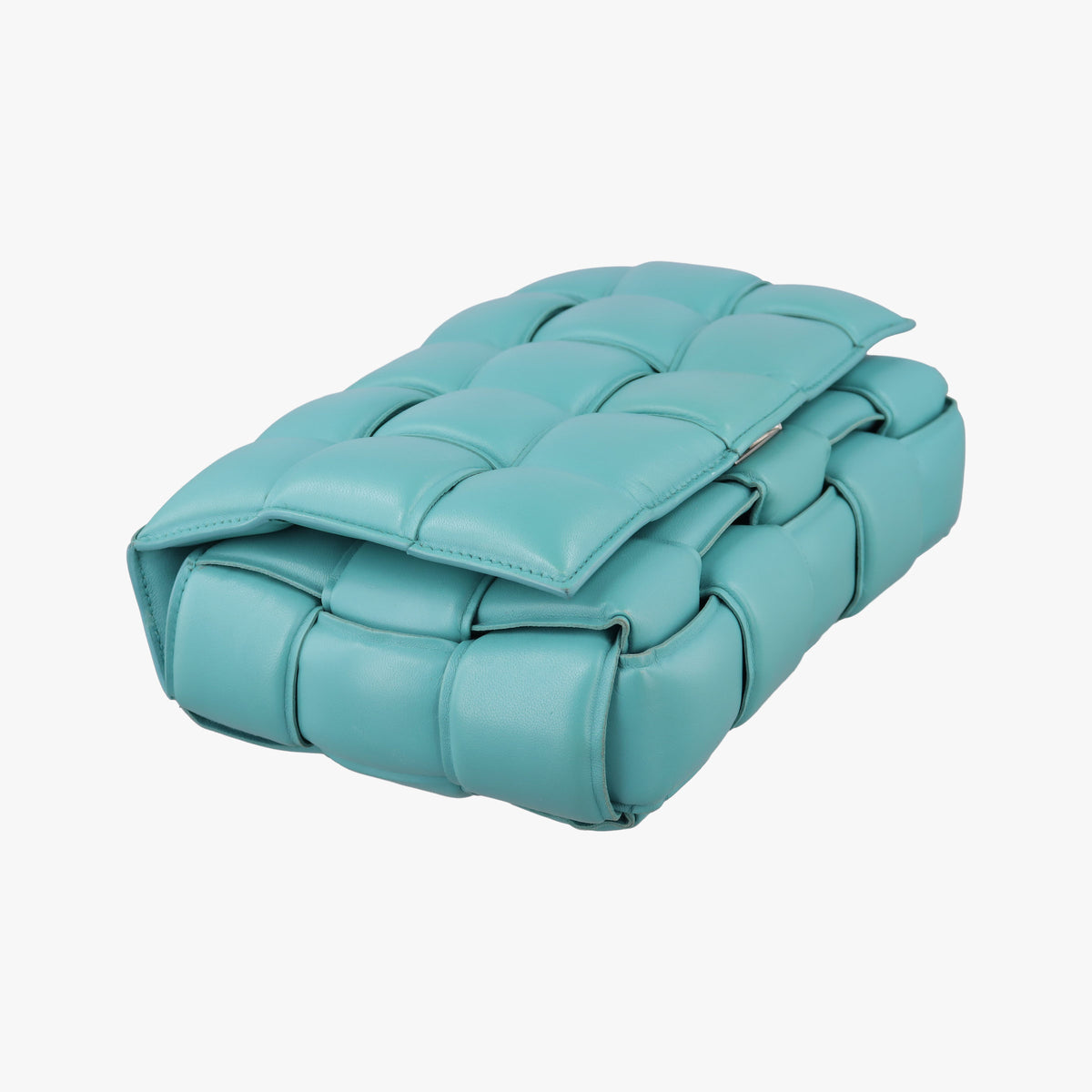 Padded Cassette Blue lambskin 591970 B09024081Nパデッド カセット ブルー ラムスキン 591970 B09024081N