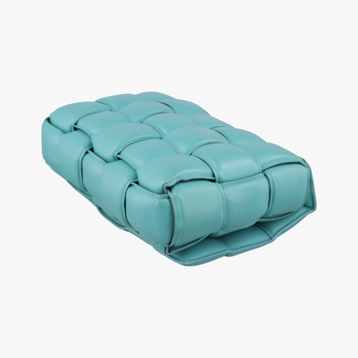 Padded Cassette Blue lambskin 591970 B09024081Nパデッド カセット ブルー ラムスキン 591970 B09024081N