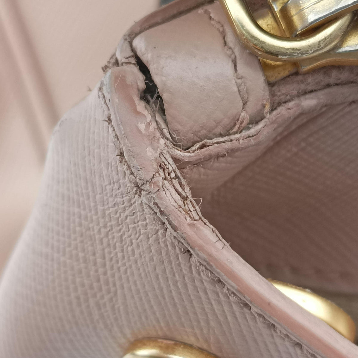 Galleria Pink SAFFIANO Leather BN2274 100ガレリア ピンク サフィアーノレザー BN2274 100