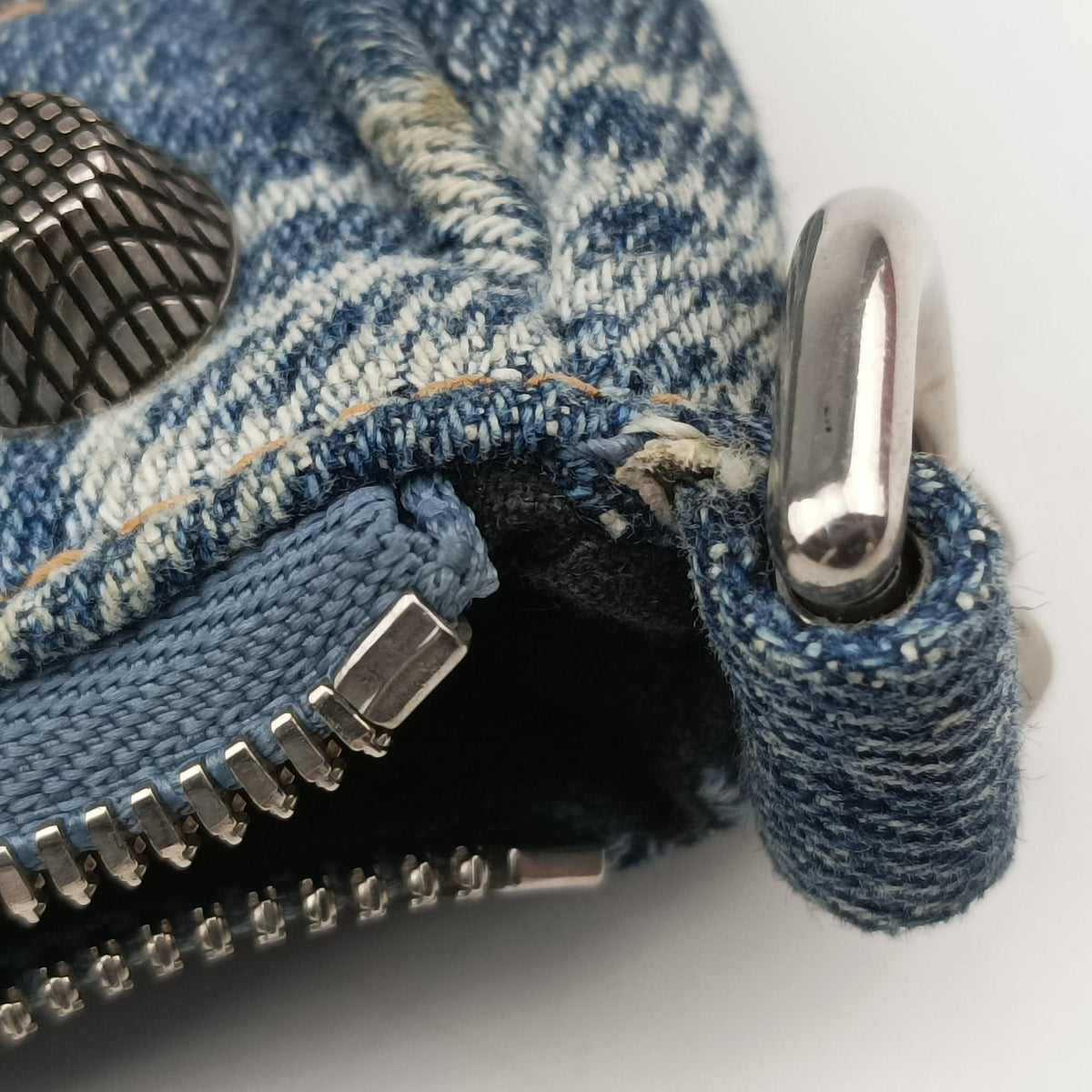 Le Cagole mini Blue denim 695814.4716.P.584046ル カゴール ミニ ブルー デニム 695814.4716.P.584046