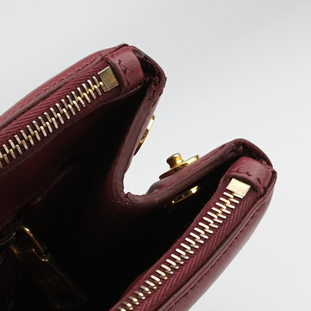 Galleria Burgundy SAFFIANO Leather BN1874 180/Bガレリア ワインレッド サフィアーノレザー BN1874 180/B