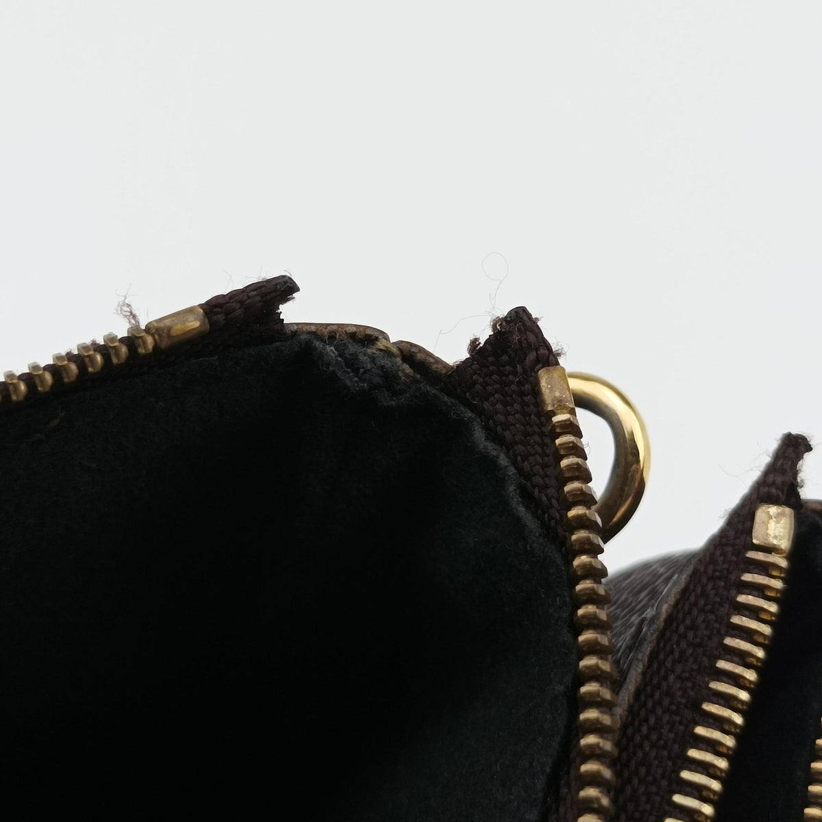 Pochette Double Zip Brown Monogram Giant M69203 GI2280 IC Chipポシェット ドゥーブルジップ モノグラム/ブラウン モノグラム ジャイアント M69203 GI2280 ICチップ
