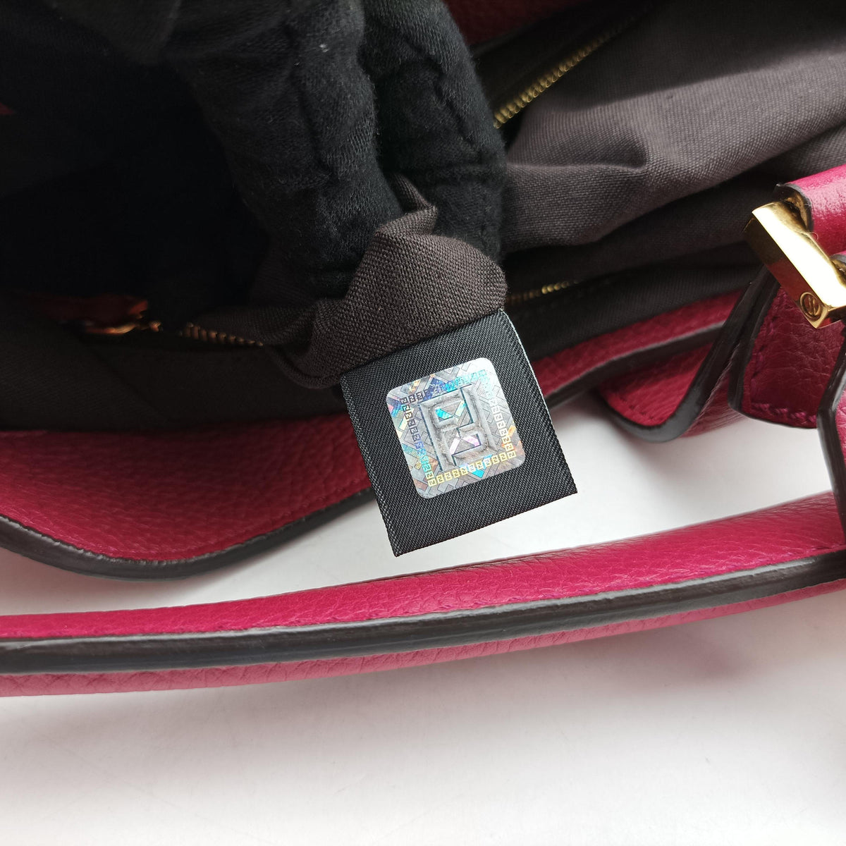 Hobo Bag Red Leather 8BR682 8BR682-Q10 139-2580ホーボーバッグ レッド レザー 8BR682 8BR682-Q10 139-2580