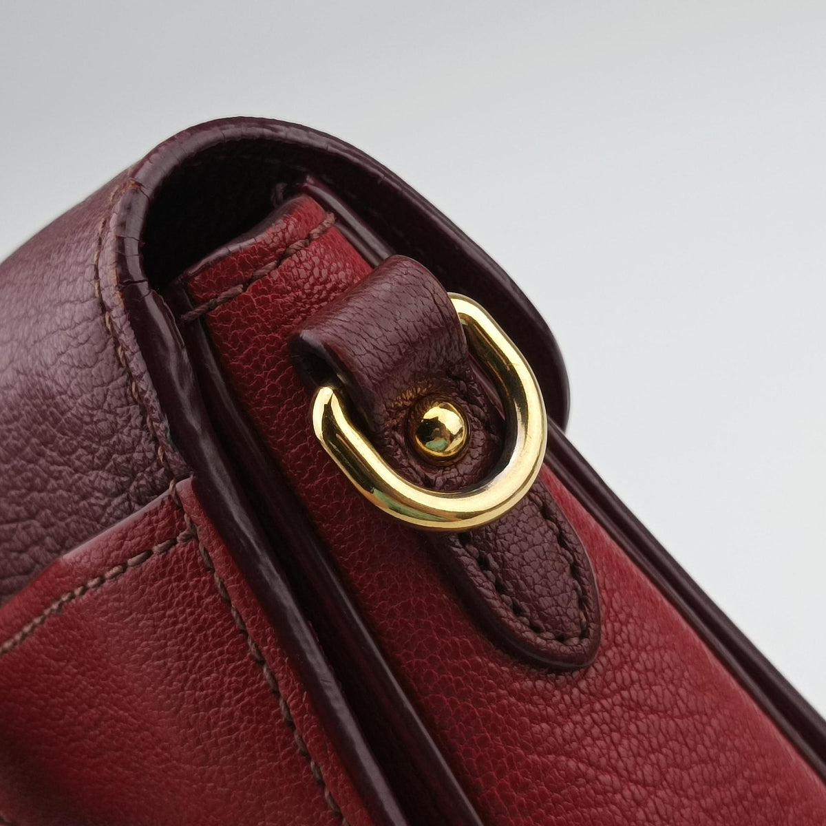 Madras Red Leather 122マドラス レッド レザー 122
