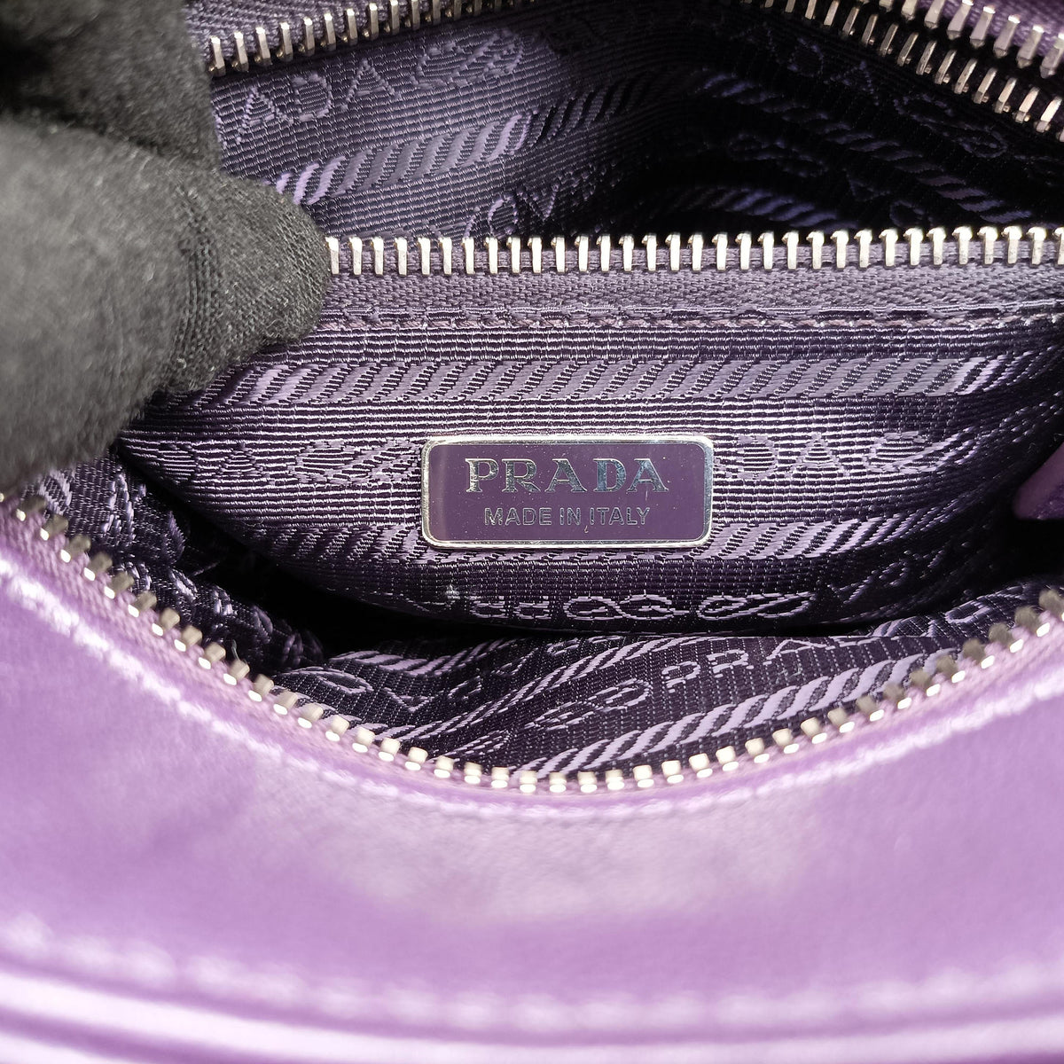 Turquoise Mini Tote Purple lambskin 1BG418 31/Vトライアングルロゴ パープル ラムスキン 1BG418 31/V