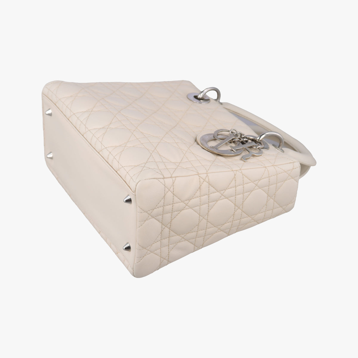 Lady Dior Beige lambskin 09-MA-0096レディディオール ベージュ ラムスキン 09-MA-0096