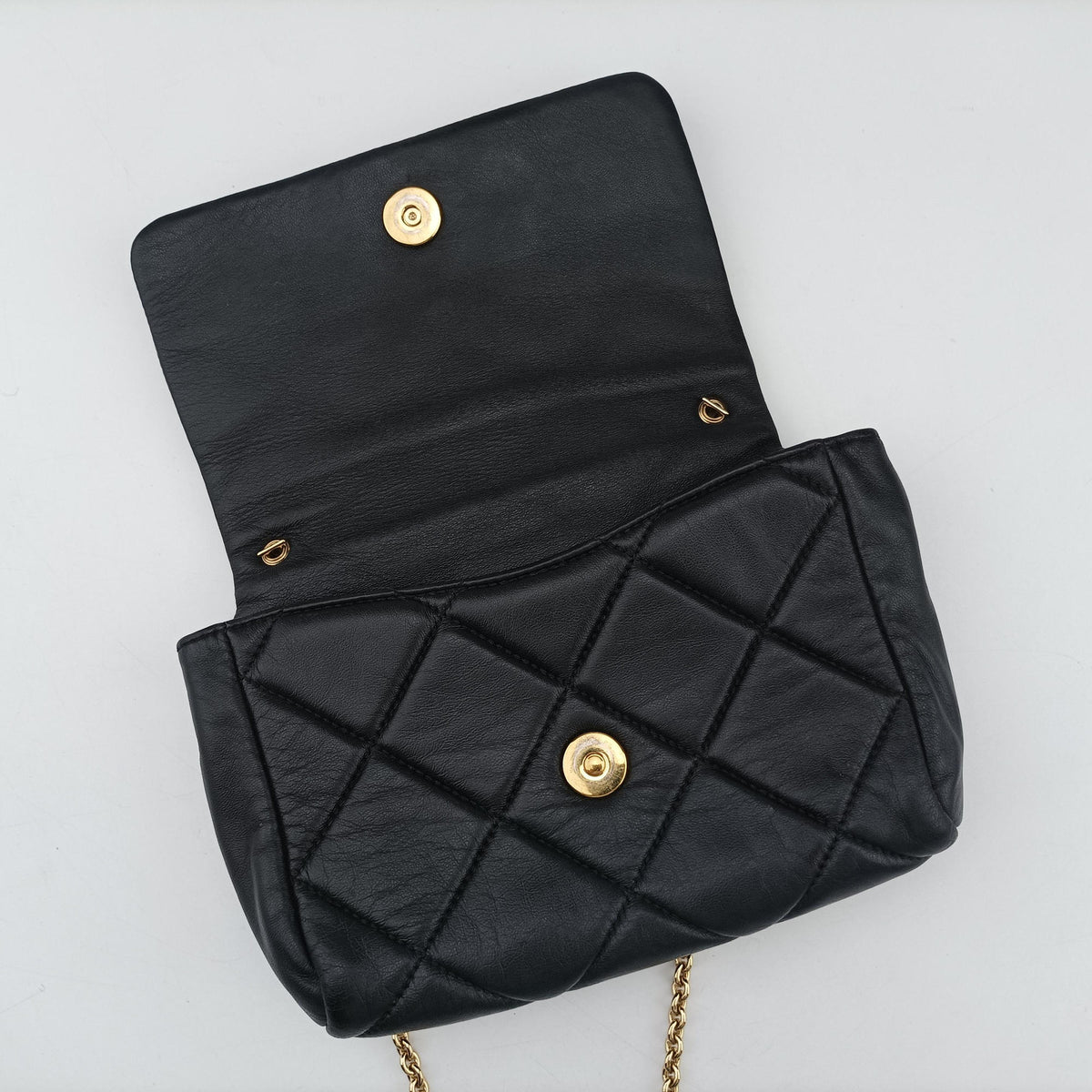 Vara Quilted Black Leather KM-22 C150ヴァラ キルテッド ブラック レザー KM-22 C150