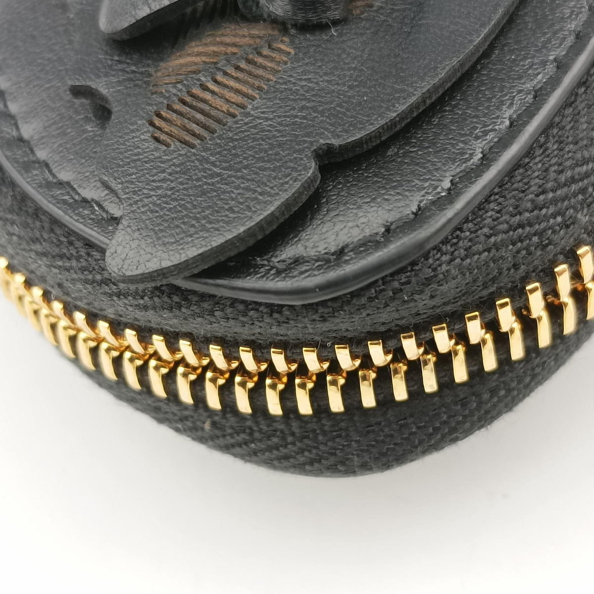 30 Montaigne Removable Black Lambskin 43-MA-120330 モンテーニュ バタフライ ブラック ラムスキン 43-MA-1203
