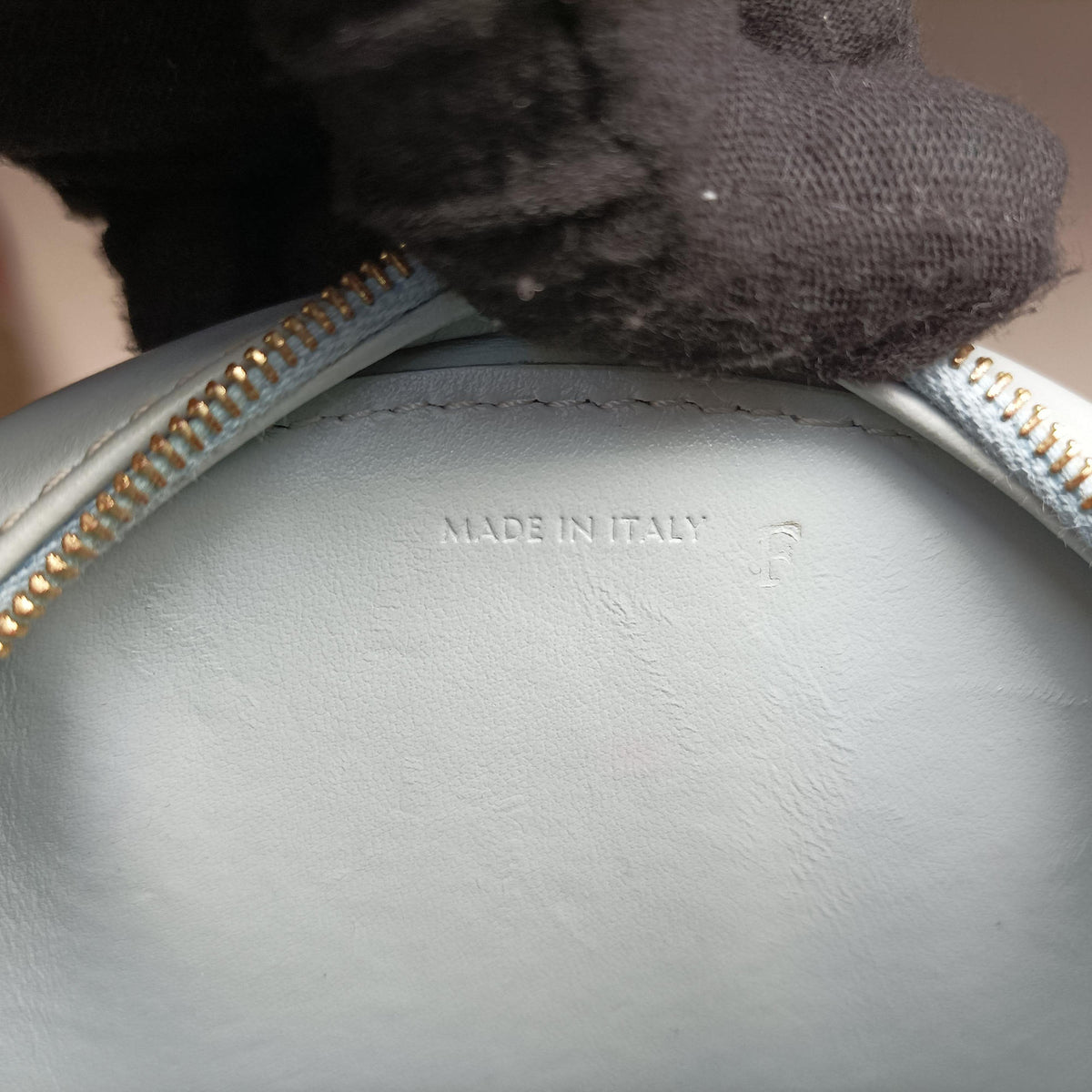 Oval Purse Cuir Triomphe Blue Leather W-SL-2262オーバルパース キュイル トリオンフ ブルー レザー W-SL-2262
