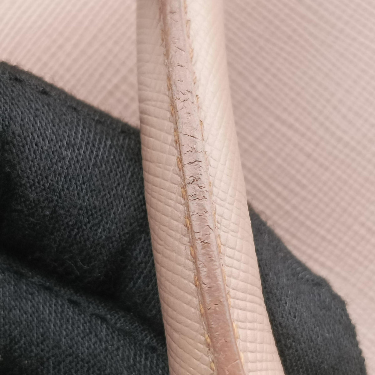 Galleria Pink SAFFIANO Leather BN2274 64ガレリア ピンク サフィアーノレザー BN2274 64
