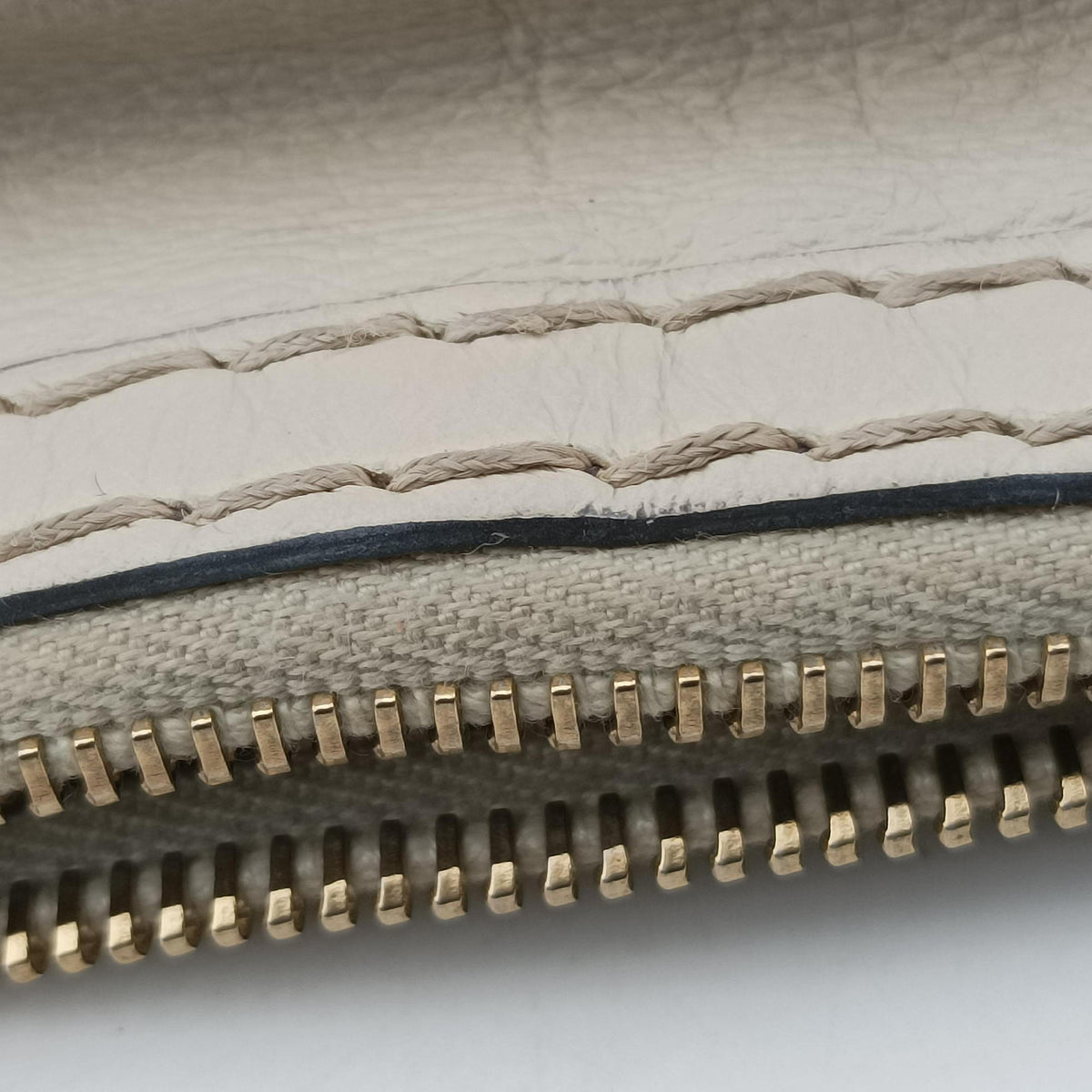 Horsebit Nail White Leather 189890 A2081946ホースビット ホワイト レザー 189890 A2081946