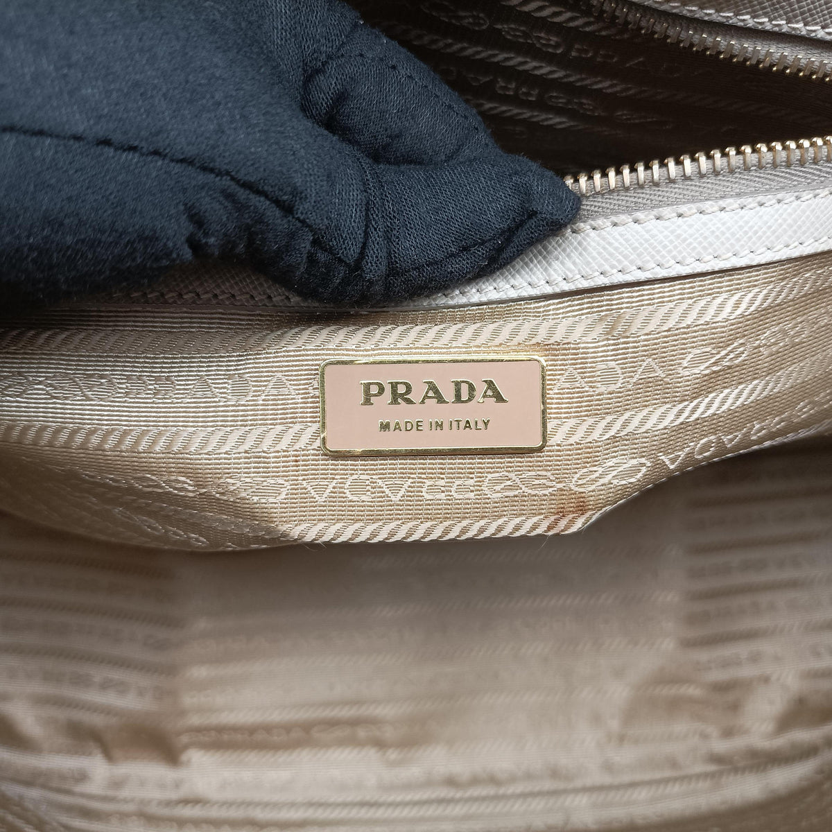 Galleria Beige SAFFIANO Leather BN2274 117ガレリア ベージュ サフィアーノレザー BN2274 117