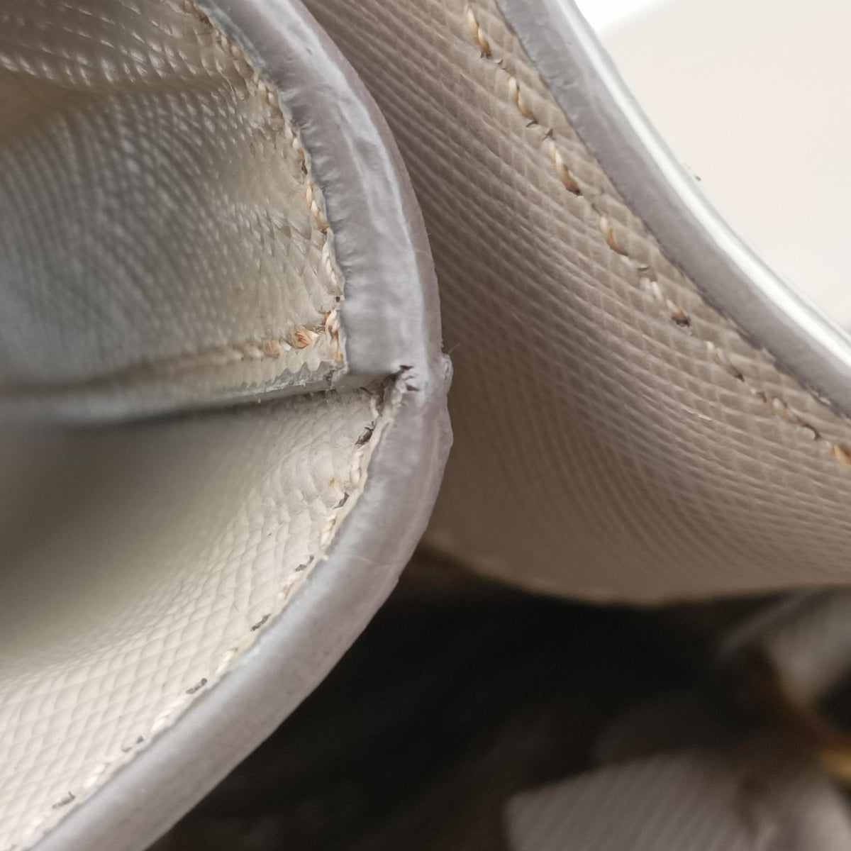 Galleria Beige SAFFIANO Leather BN2274 117ガレリア ベージュ サフィアーノレザー BN2274 117
