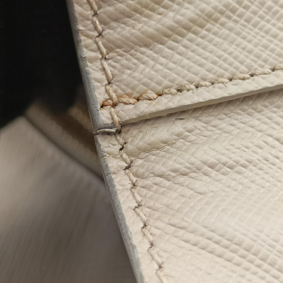 Galleria Beige SAFFIANO Leather BN2274 117ガレリア ベージュ サフィアーノレザー BN2274 117