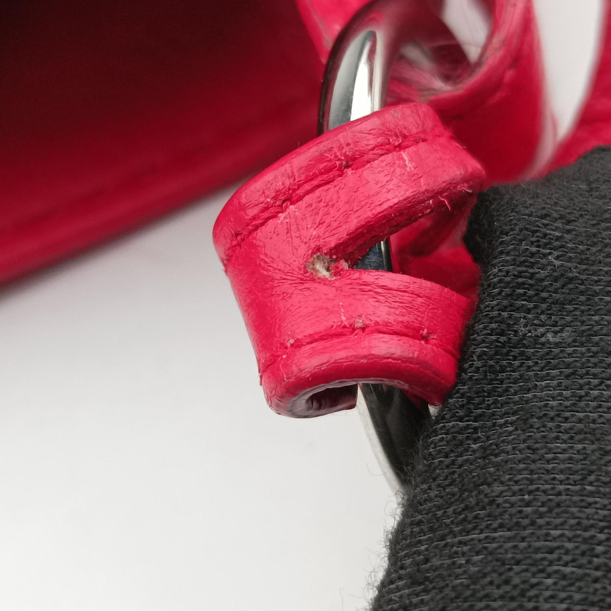 The Giant Hip Red lambskin 237203.5740 K.002123ジャイアントヒップ レッド ラムスキン 237203.5740 K.002123