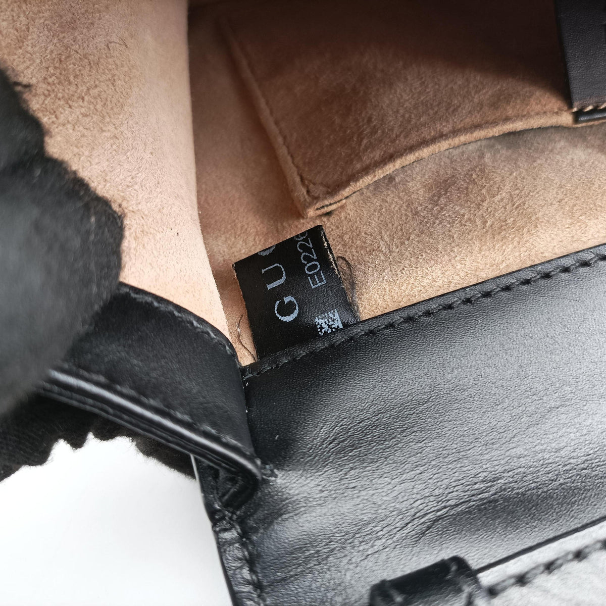 Sylvie Black Leather 470270 E022670856シルヴィ ブラック レザー 470270 E022670856