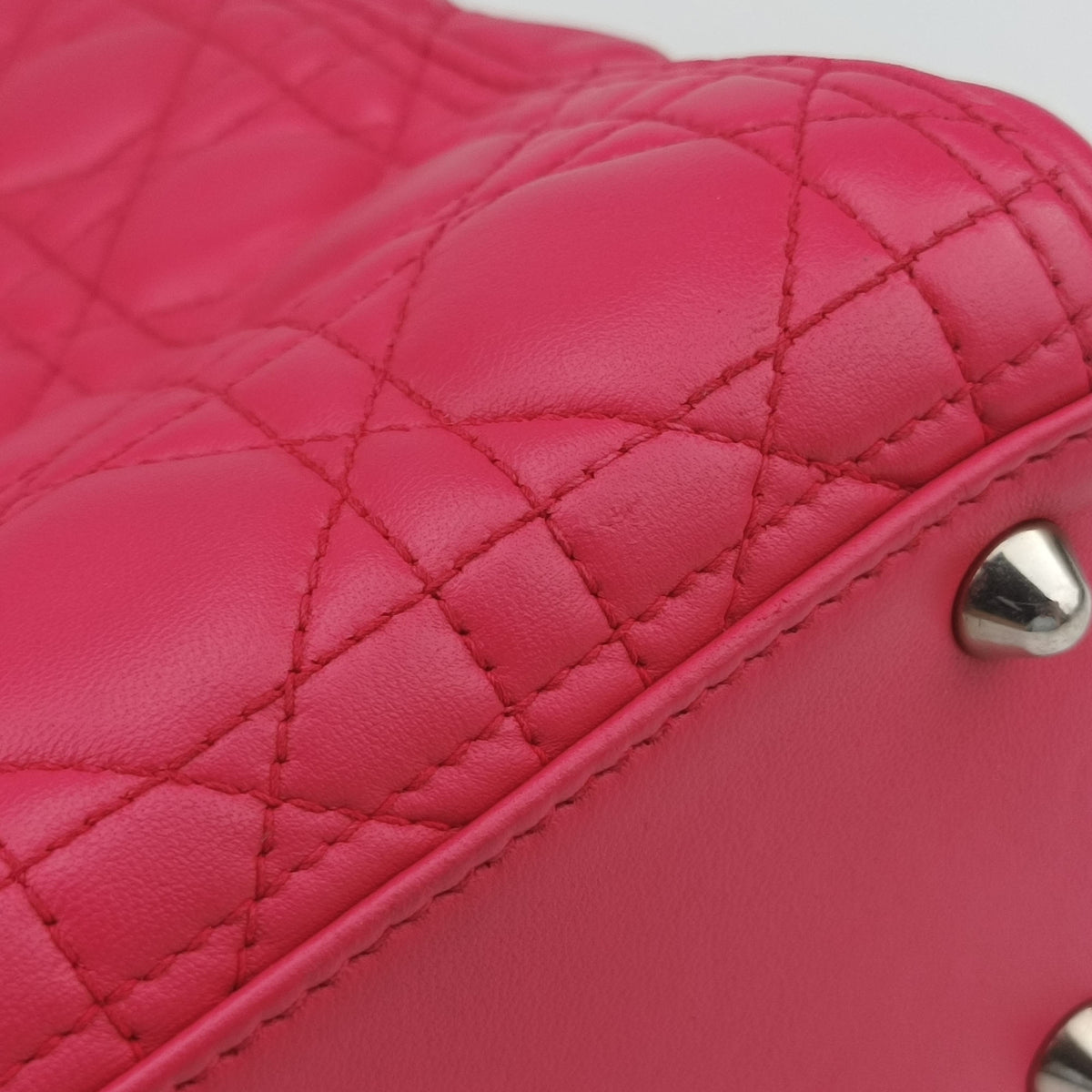 Lady Dior Rose lambskin 18-MA-1103レディディオール ローズ レッド ラムスキン 18-MA-1103