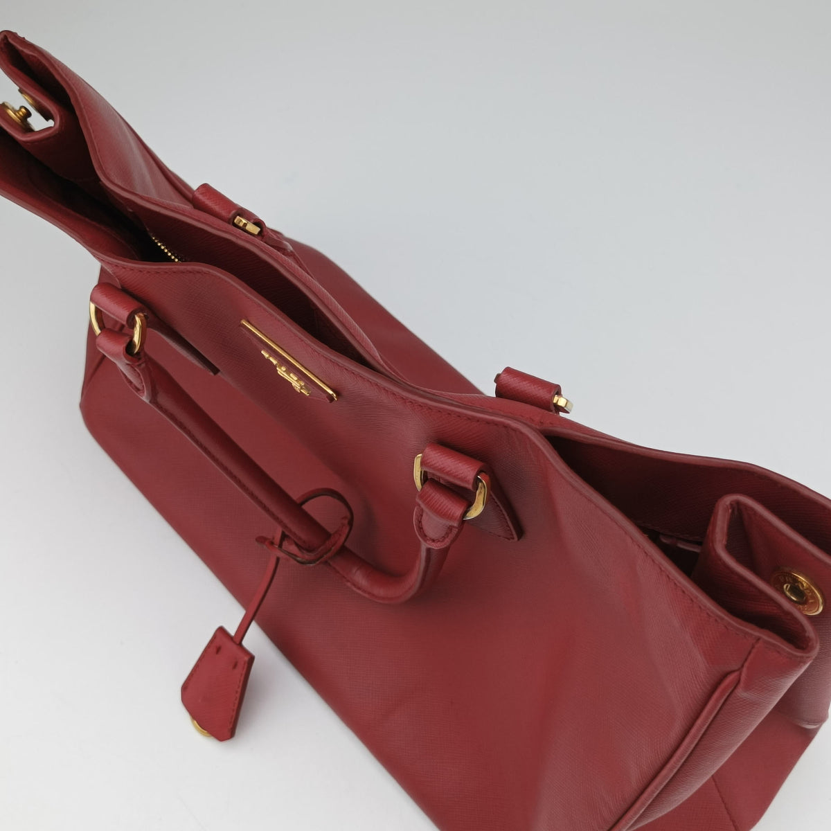 Galleria Red SAFFIANO Leather BN1874 31/Eガレリア レッド サフィアーノレザー BN1874 31/E