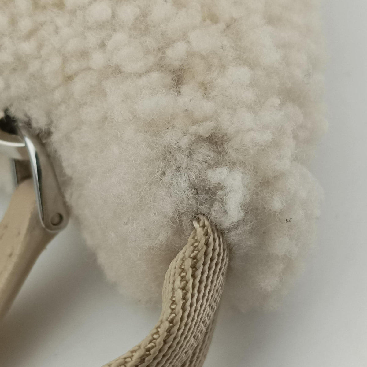 Re-Edition 2000 Beige Sheep Fur 1NE515 31/A3リエディション 2000 ベージュ シープファー 1NE515 31/A3