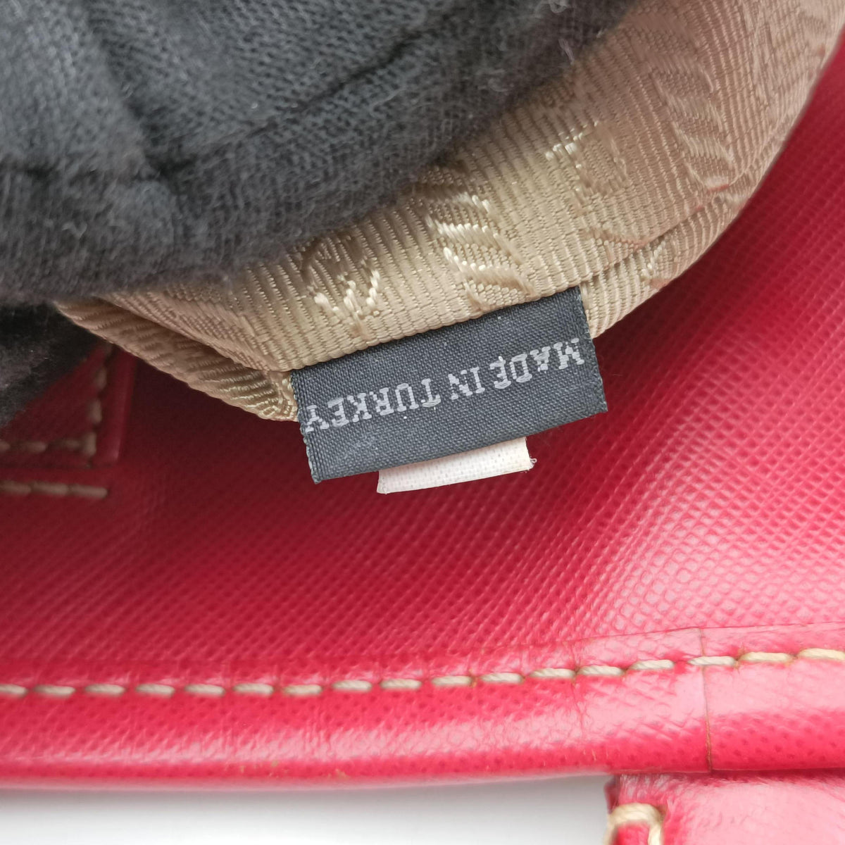 logo jacquard khaki×red Canvas × SAFFIANO Leather 194ロゴジャガード カーキ×レッド キャンバス×サフィアーノレザー 194