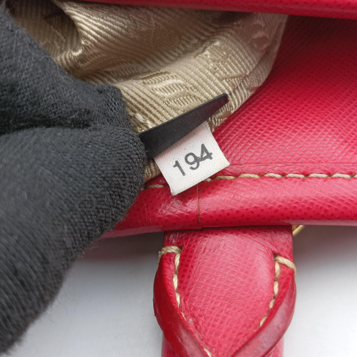 logo jacquard khaki×red Canvas × SAFFIANO Leather 194ロゴジャガード カーキ×レッド キャンバス×サフィアーノレザー 194