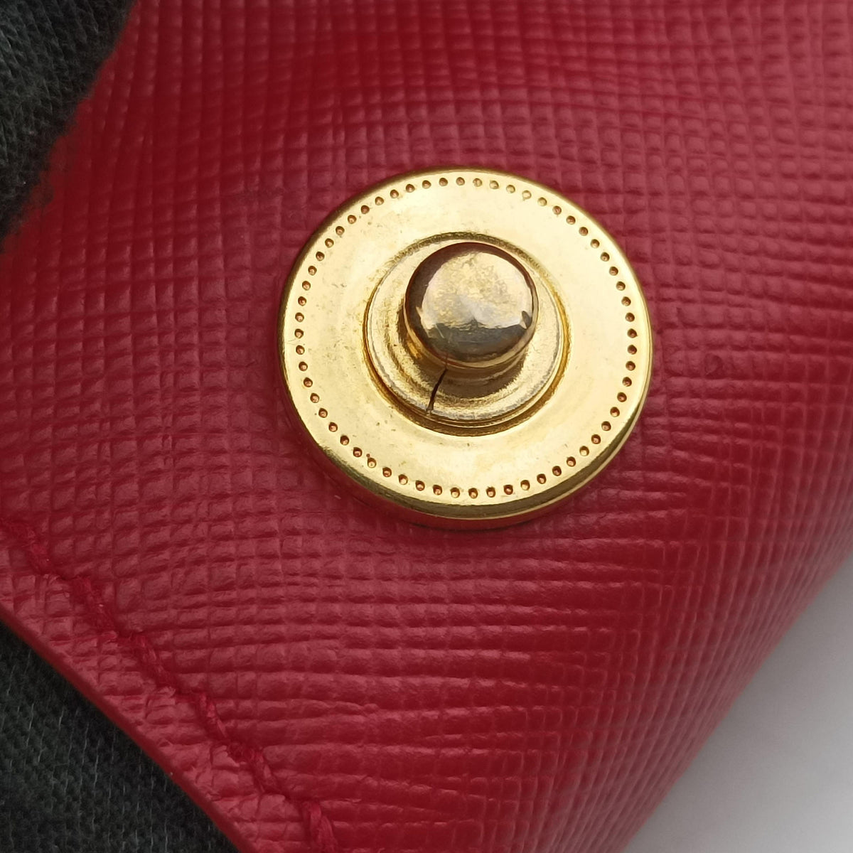 Galleria Red SAFFIANO Leather BN1844 7 8ガレリア レッド サフィアーノレザー BN1844 7 8