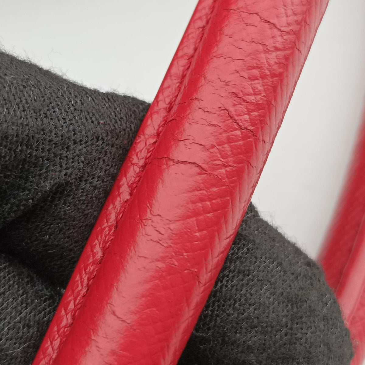 Galleria Red SAFFIANO Leather BN1844 7 8ガレリア レッド サフィアーノレザー BN1844 7 8