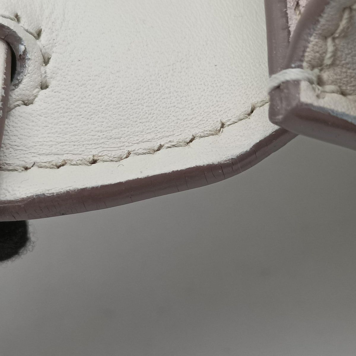 KAIA White Leather 634818 GLT634818.0421カイア ホワイト レザー 634818 GLT634818.0421