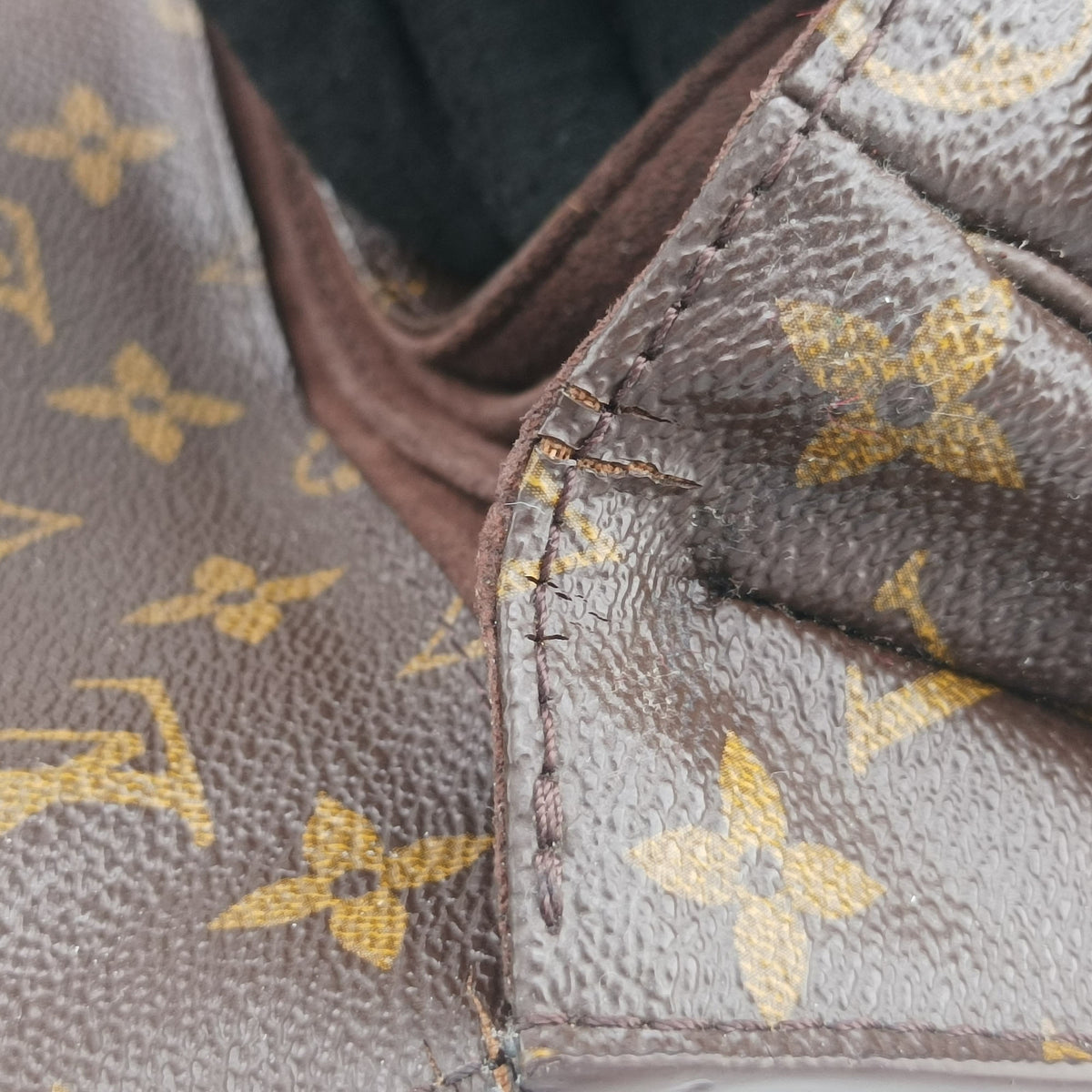 Pochette Metis MM Brown Monogram Canvas M44875 DU0156ポシェットメティスMM モノグラム/ブラウン モノグラムキャンバス M44875 DU0156