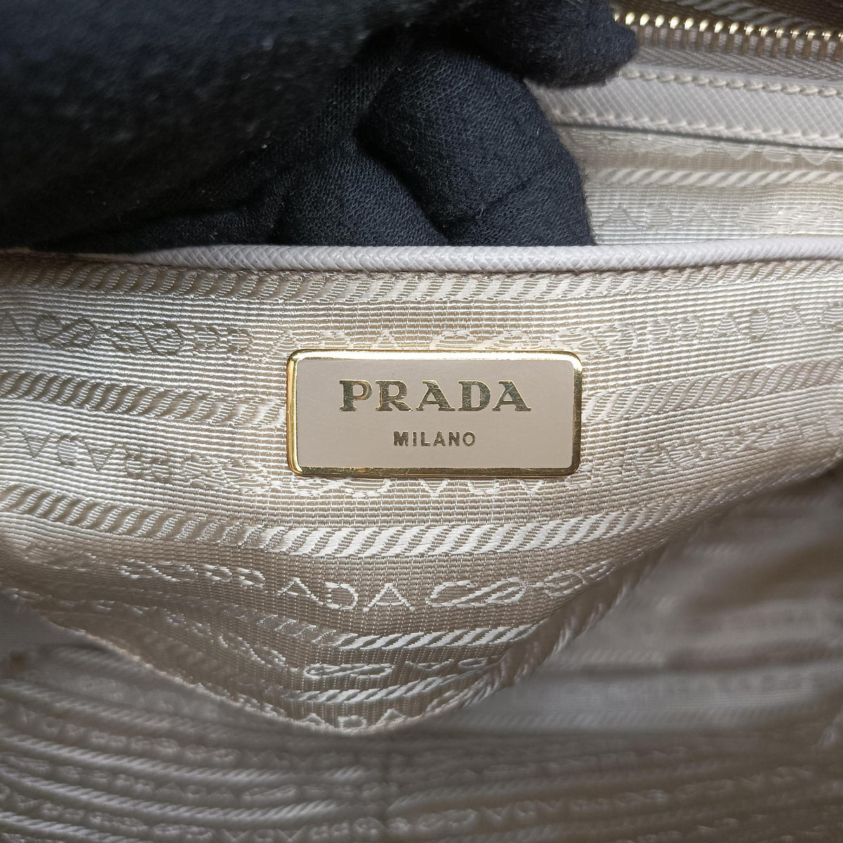 Galleria Beige SAFFIANO Leather BN1801 117ガレリア ベージュ サフィアーノレザー BN1801 117
