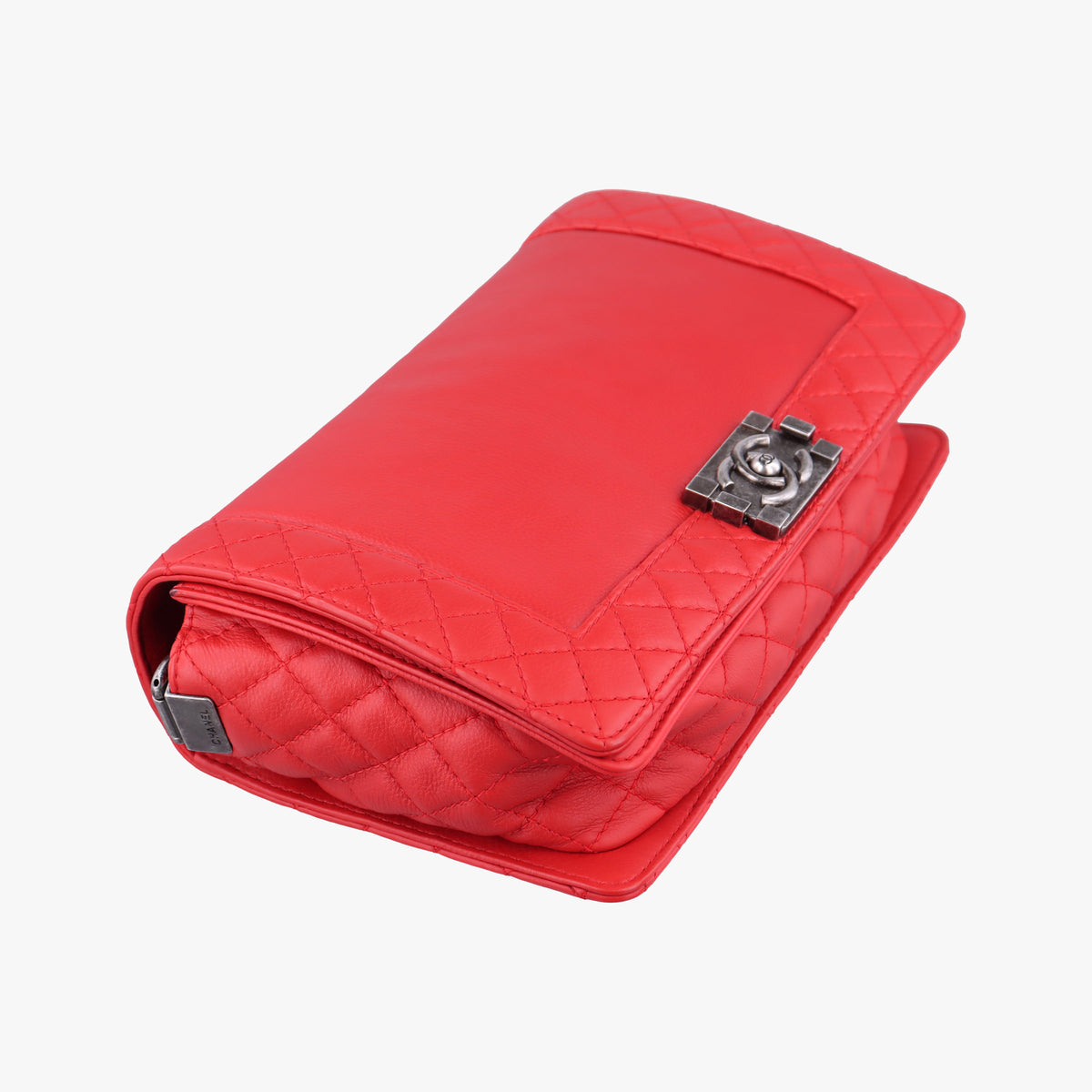 BOY CHANEL Red Leather A67948 18786584ボーイシャネル レッド レザー A67948 18786584