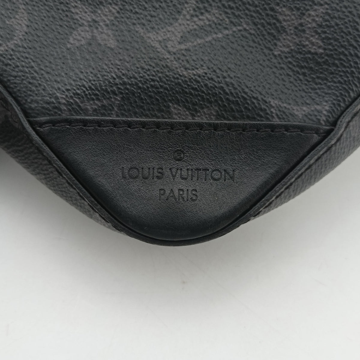 Trio Messenger Gris Monogram Shadow M46603 IC Chipトリオ メッセンジャー グリ モノグラム シャドウ M46603 ICチップ