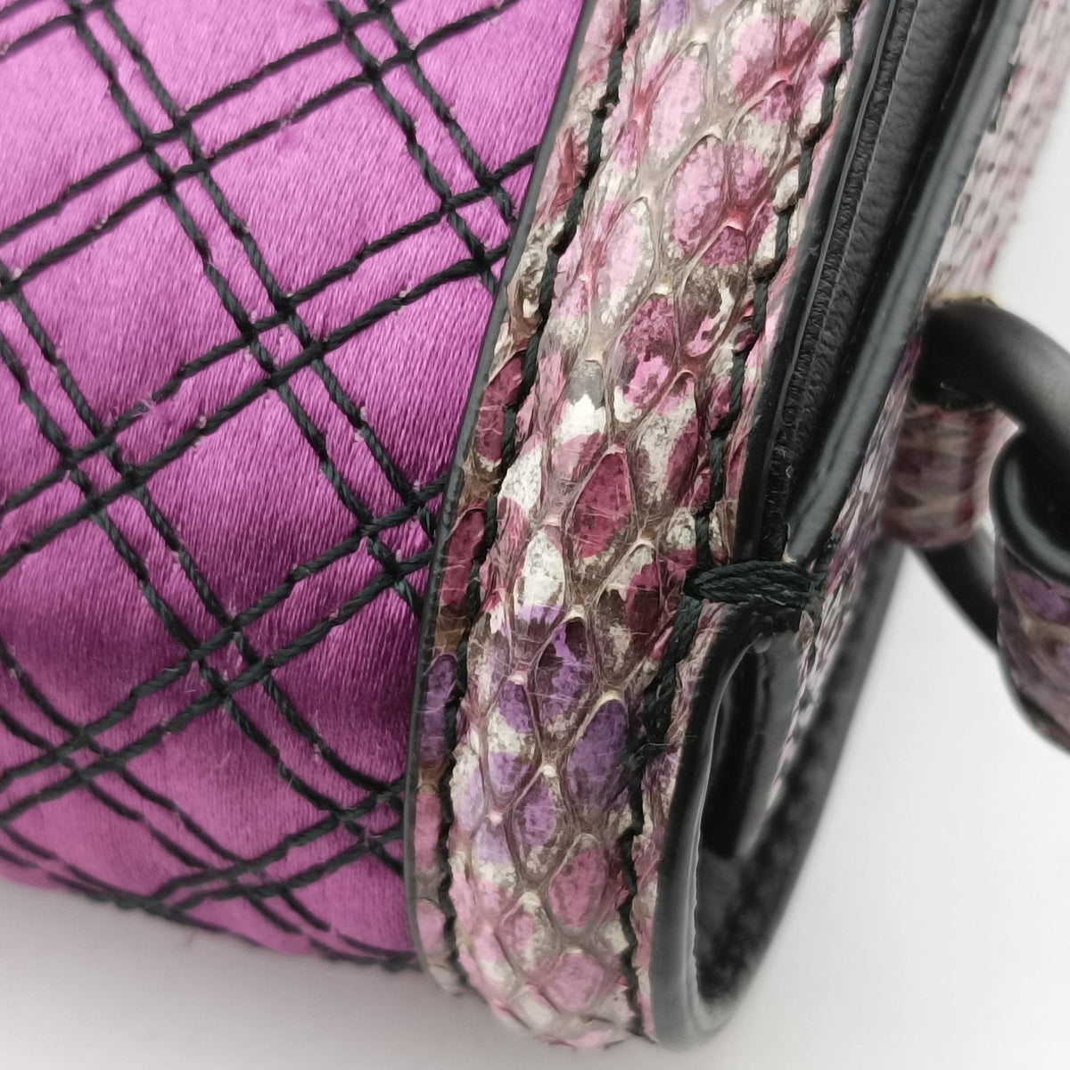 intrecciato Purple Series Leather x Snake skin B05776340D IC Chipイントレチャート パープル系 レザー×パイソン B05776340D ICチップ