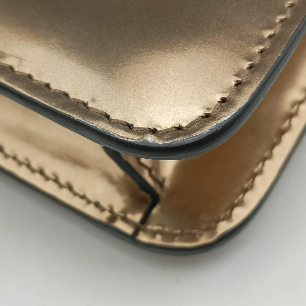 Serpenti Forever Golden Patent DG.G16.39485セルペンティ フォーエバー ゴールド パテント DG.G16.39485