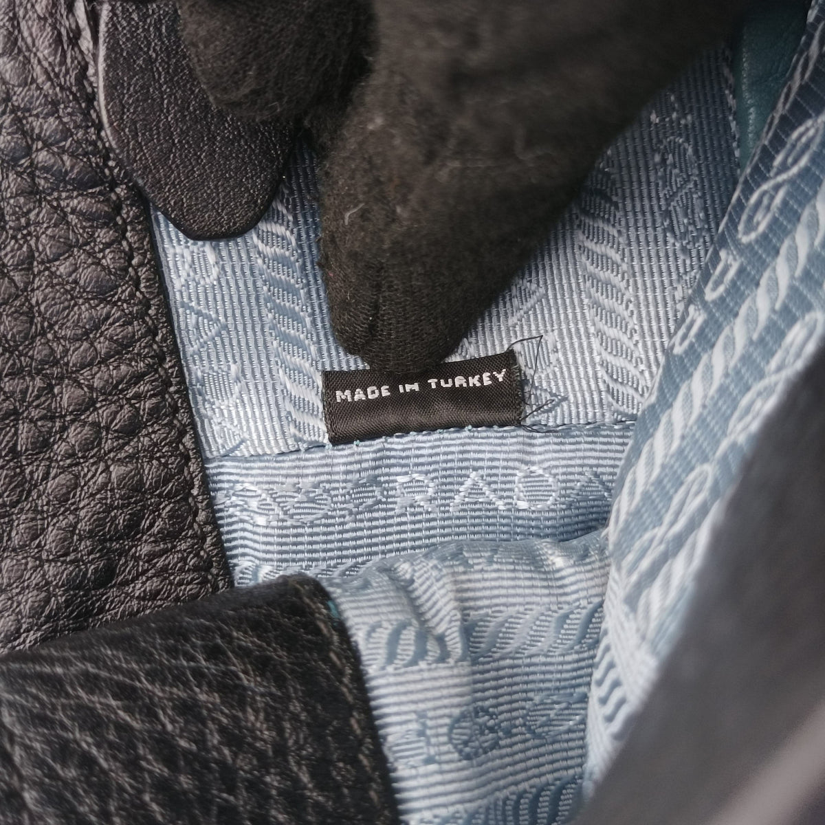 Vitello Daino Zippy Shopping Black leather BR4372 197/Bヴィッテロ ダイノ ジッピー ショッピング ブラック レザー BR4372 197/B
