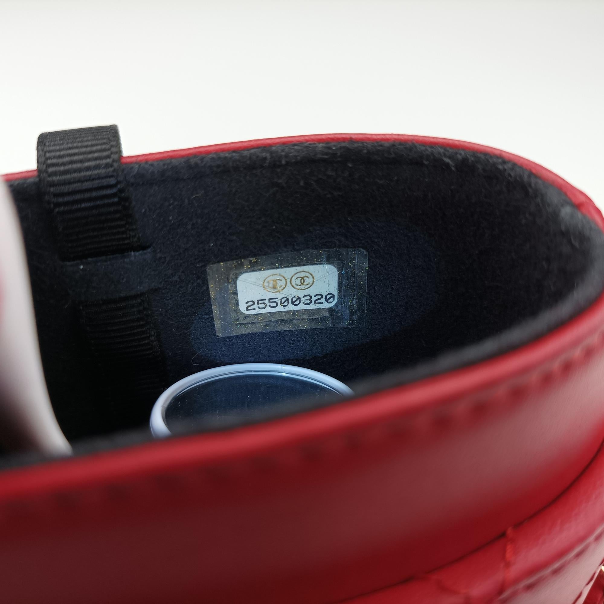 シャネル Chanel ショルダーバッグ レディース レッド A94471 25500320