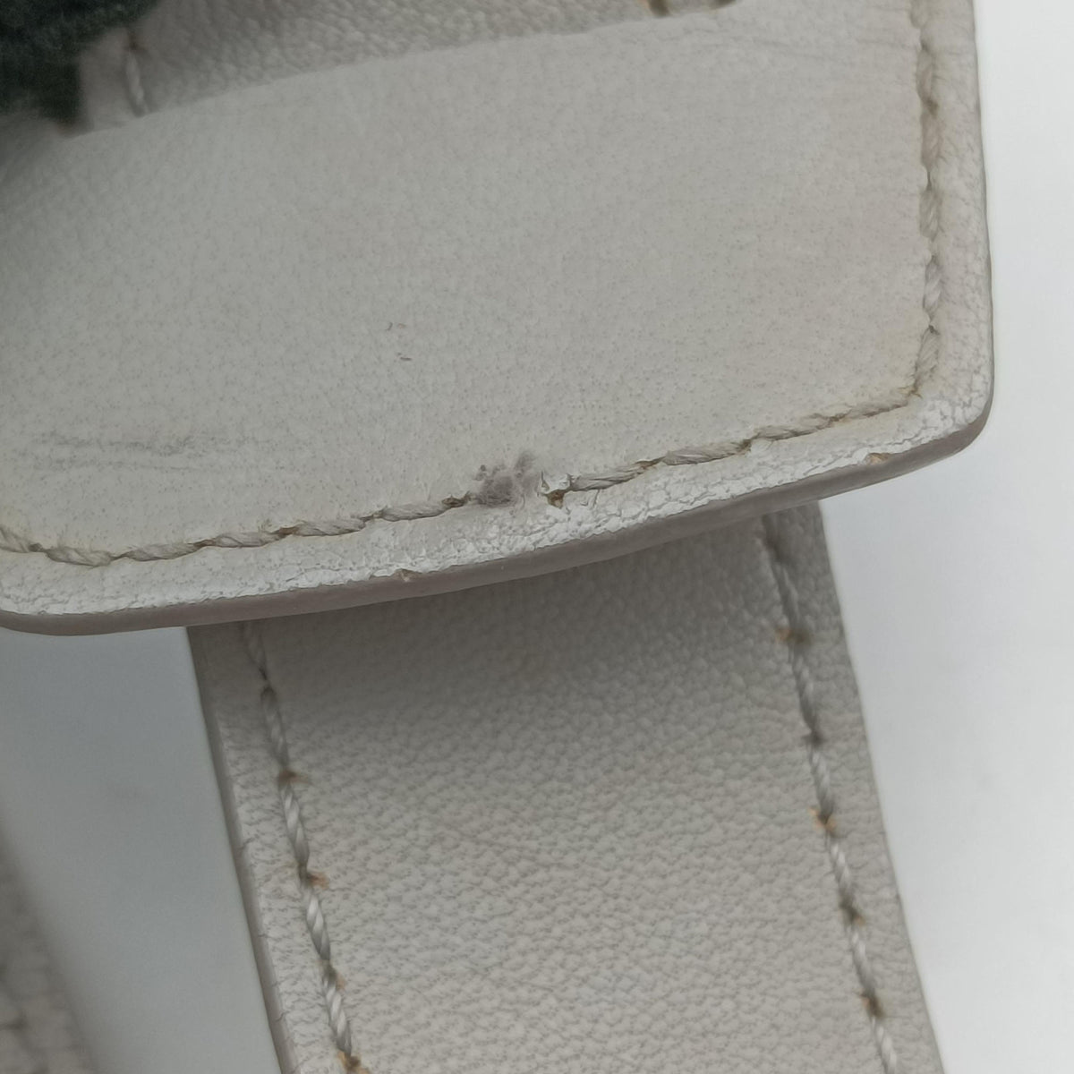 Classic City Mini Grey lambskin 300295.1960.F.1669クラシック シティ ミニ グレー ラムスキン 300295.1960.F.1669