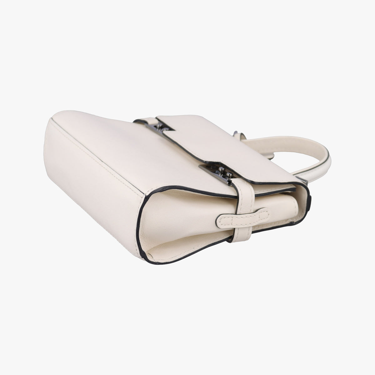 Tampete White Leather DO4Dタンペート ホワイト レザー DO4D