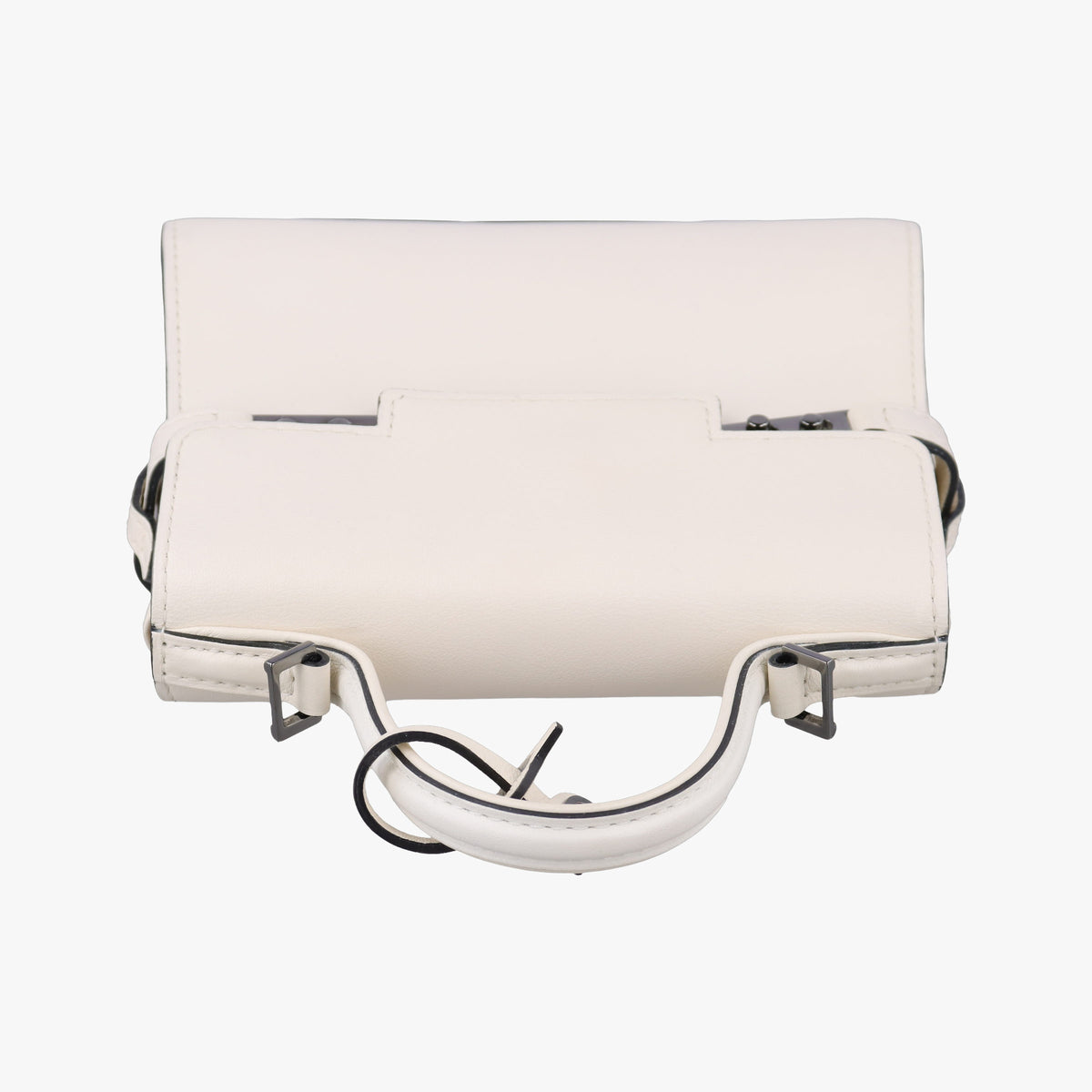 Tampete White Leather DO4Dタンペート ホワイト レザー DO4D