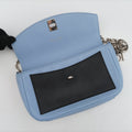 Tricolour Turnlock Blue Leather 12-MA-0174トリコロール ターンロック ブルー レザー 12-MA-0174