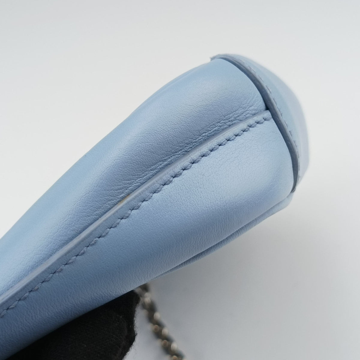 Tricolour Turnlock Blue Leather 12-MA-0174トリコロール ターンロック ブルー レザー 12-MA-0174
