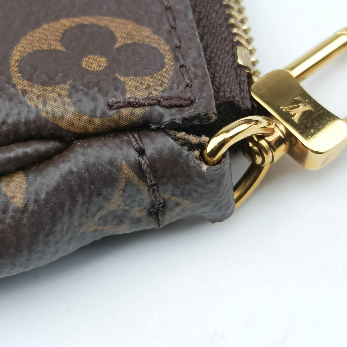MULTI POCHETTE ACCESSOIRES MARRON×ROSE CLAIRE Monogram Canvas M44840 DR4149ミュルティポシェットアクセソワール マロン×ローズ クレール モノグラムキャンバス M44840 DR4149