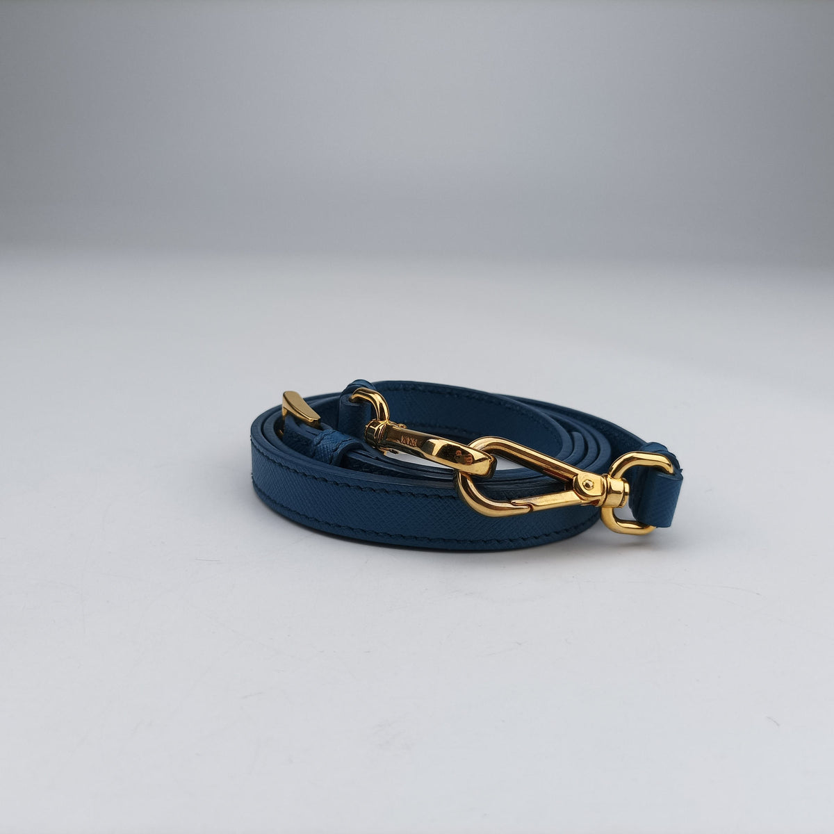 Galleria Blue SAFFIANO Leather BN1786 100ガレリア ブルー サフィアーノレザー BN1786 100