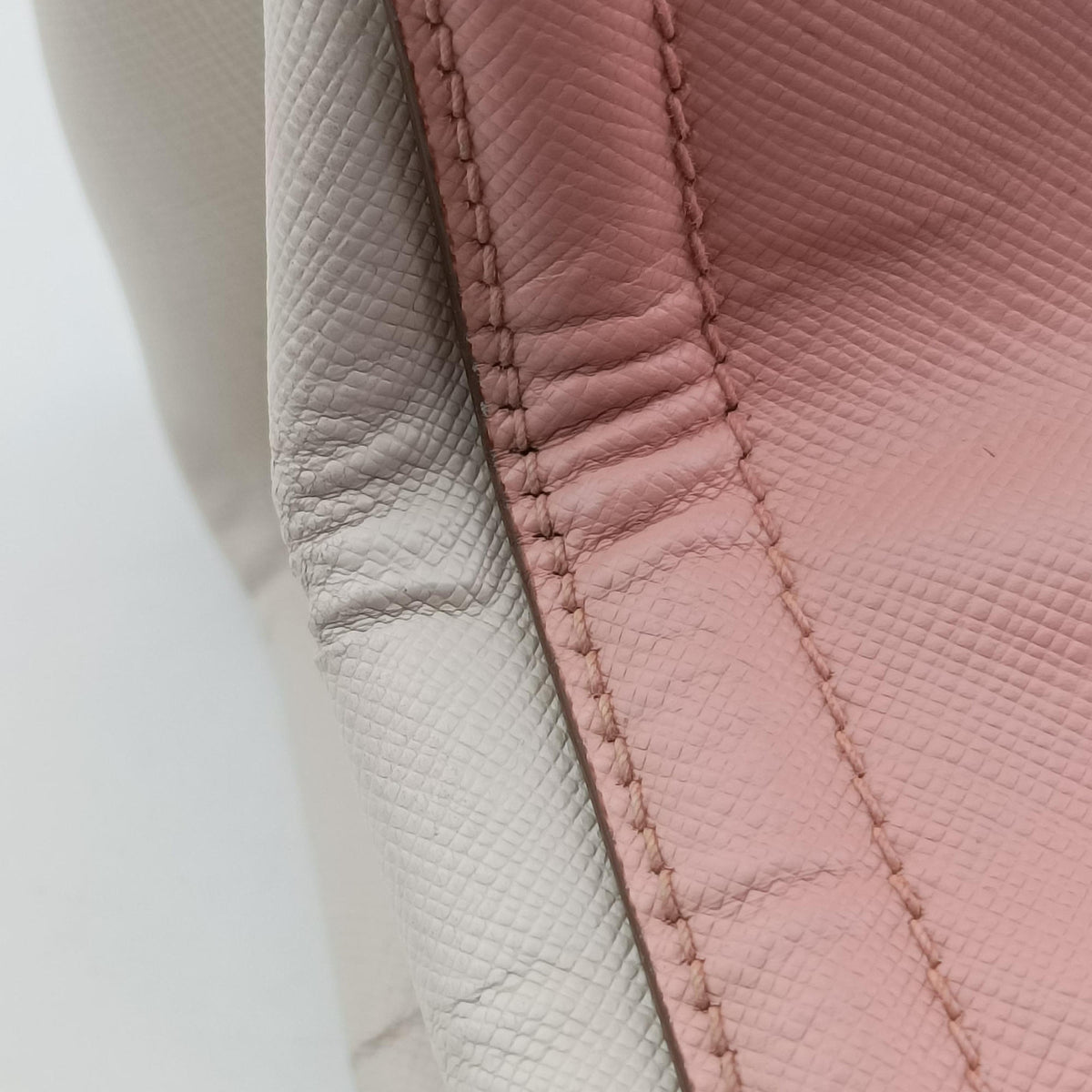 Galleria Pink×White SAFFIANO Leather BN2438 7/A 165ガレリア ピンク×ホワイト サフィアーノレザー BN2438 7/A 165