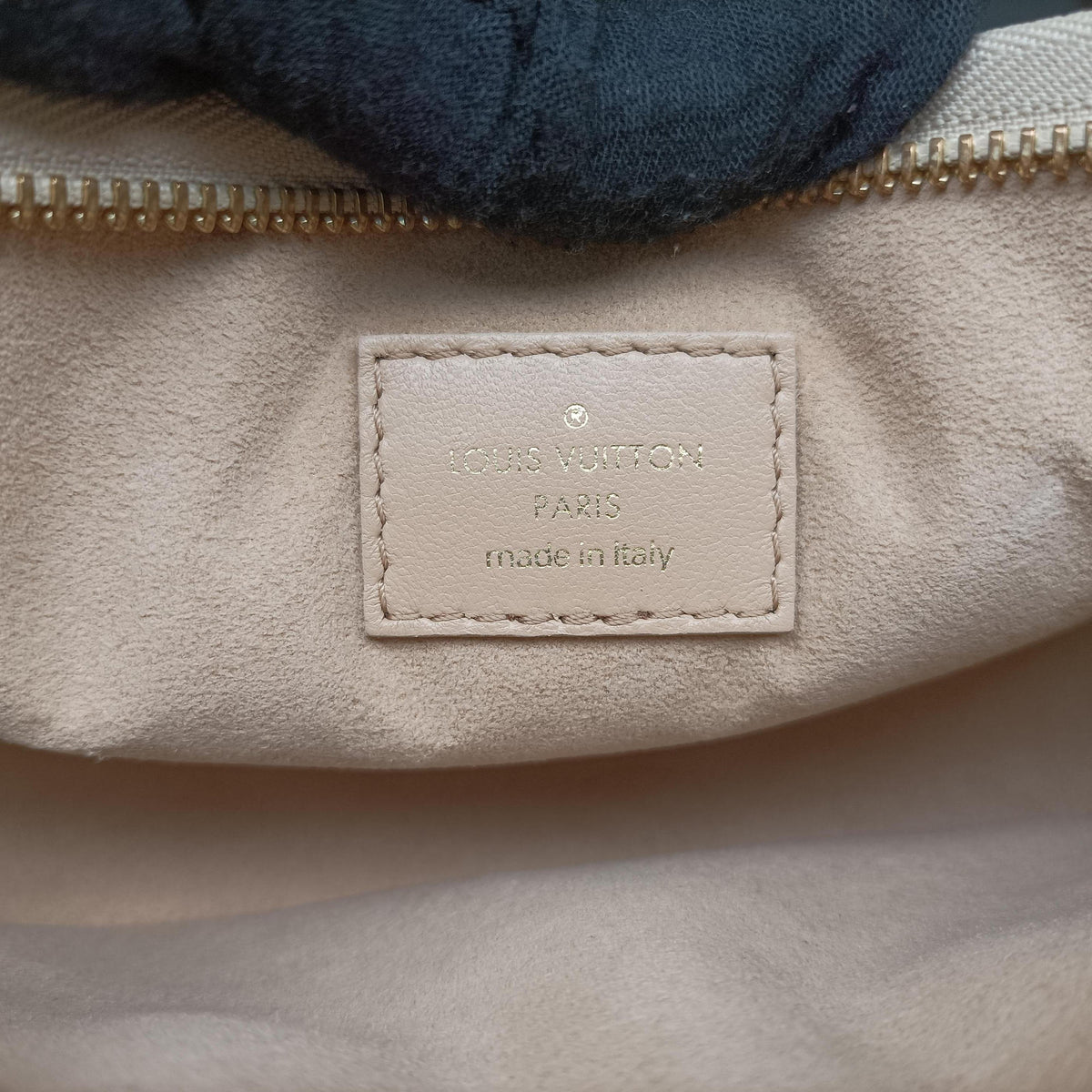 Pochette Troca Damier Giant Beige Lambskin M59048 IC Chipポシェット トロカ ダミエ ジャイアント ベージュ ラムスキン M59048 ICチップ