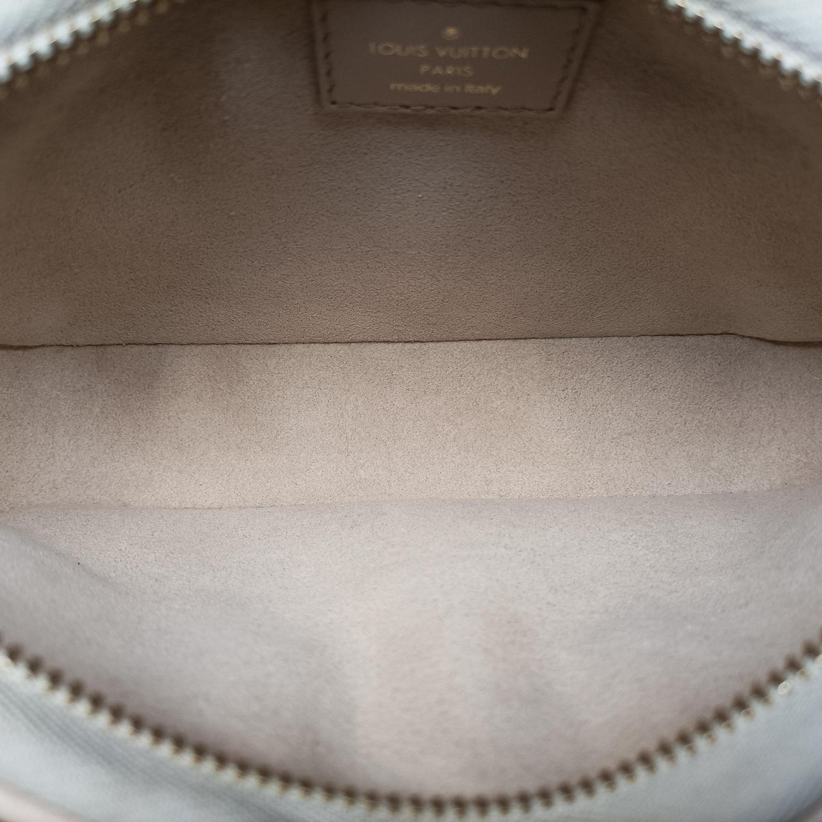 Pochette Troca Damier Giant Beige Lambskin M59048 IC Chipポシェット トロカ ダミエ ジャイアント ベージュ ラムスキン M59048 ICチップ