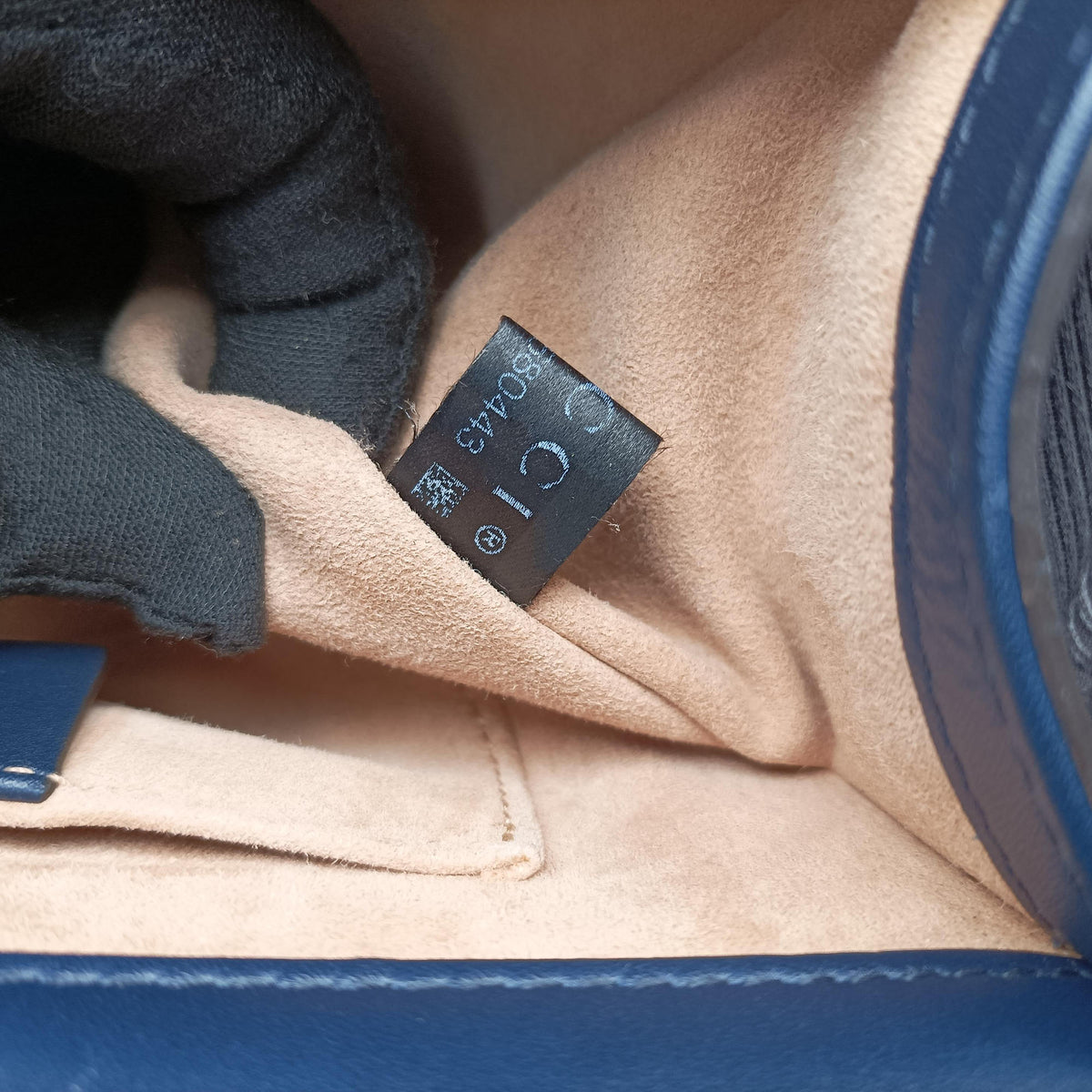 Padlock Navy Leather 432182 G021580443パドロック ネイビー レザー 432182 G021580443