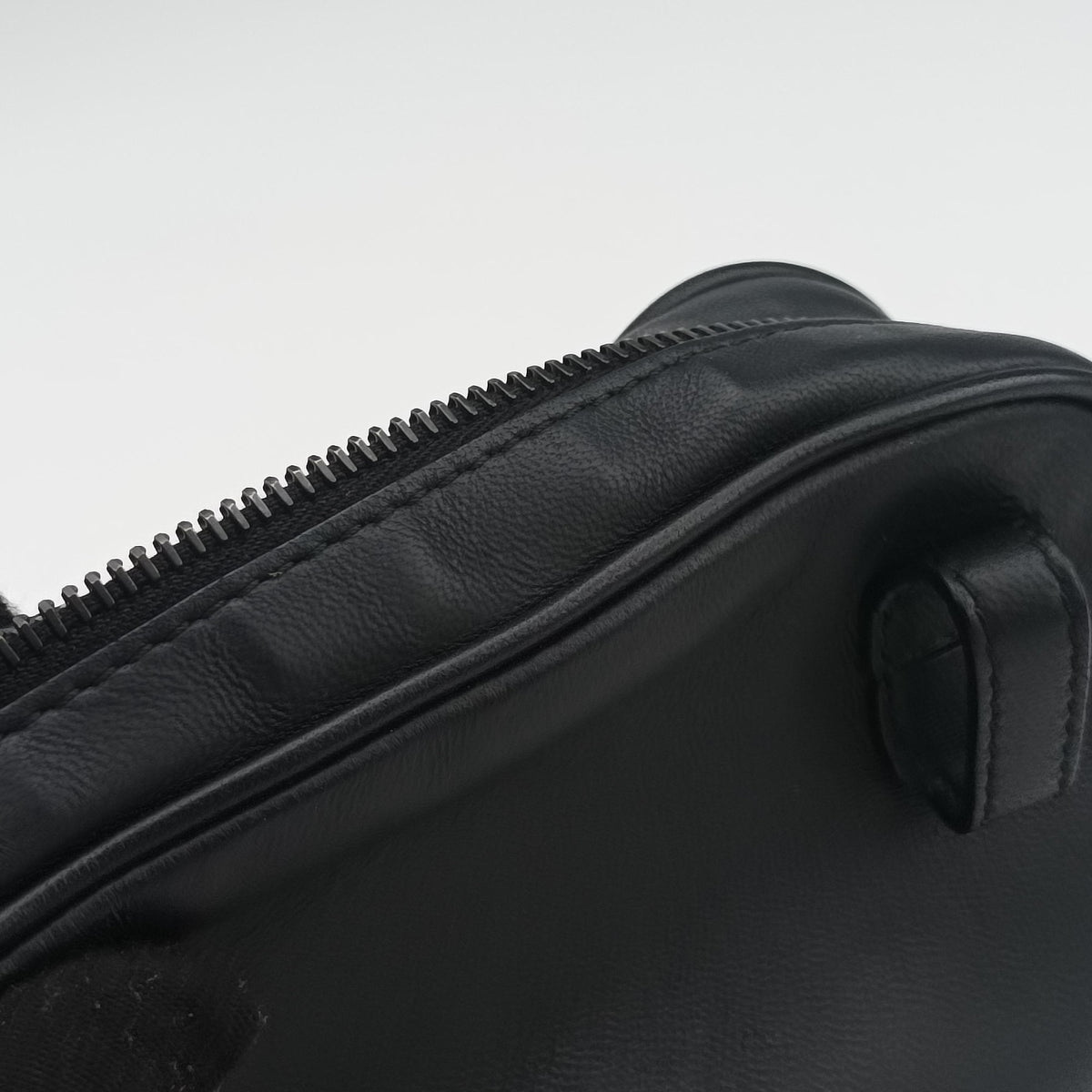 Intrecciato Black lambskin B07692054Jイントレチャート ブラック ラムスキン B07692054J