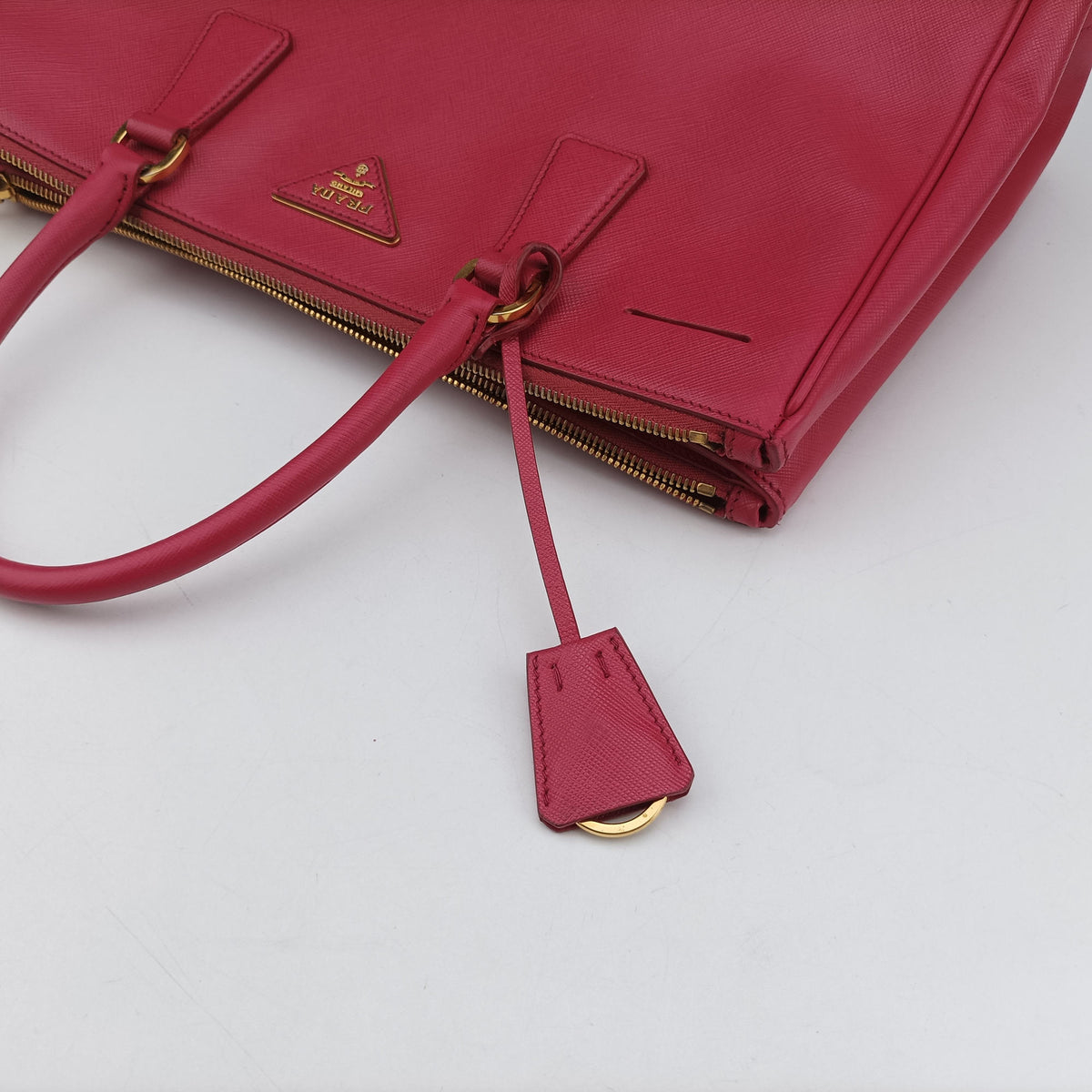 Galleria Pink SAFFIANO Leather BN1874 239/Hガレリア ピンク サフィアーノレザー BN1874 239/H