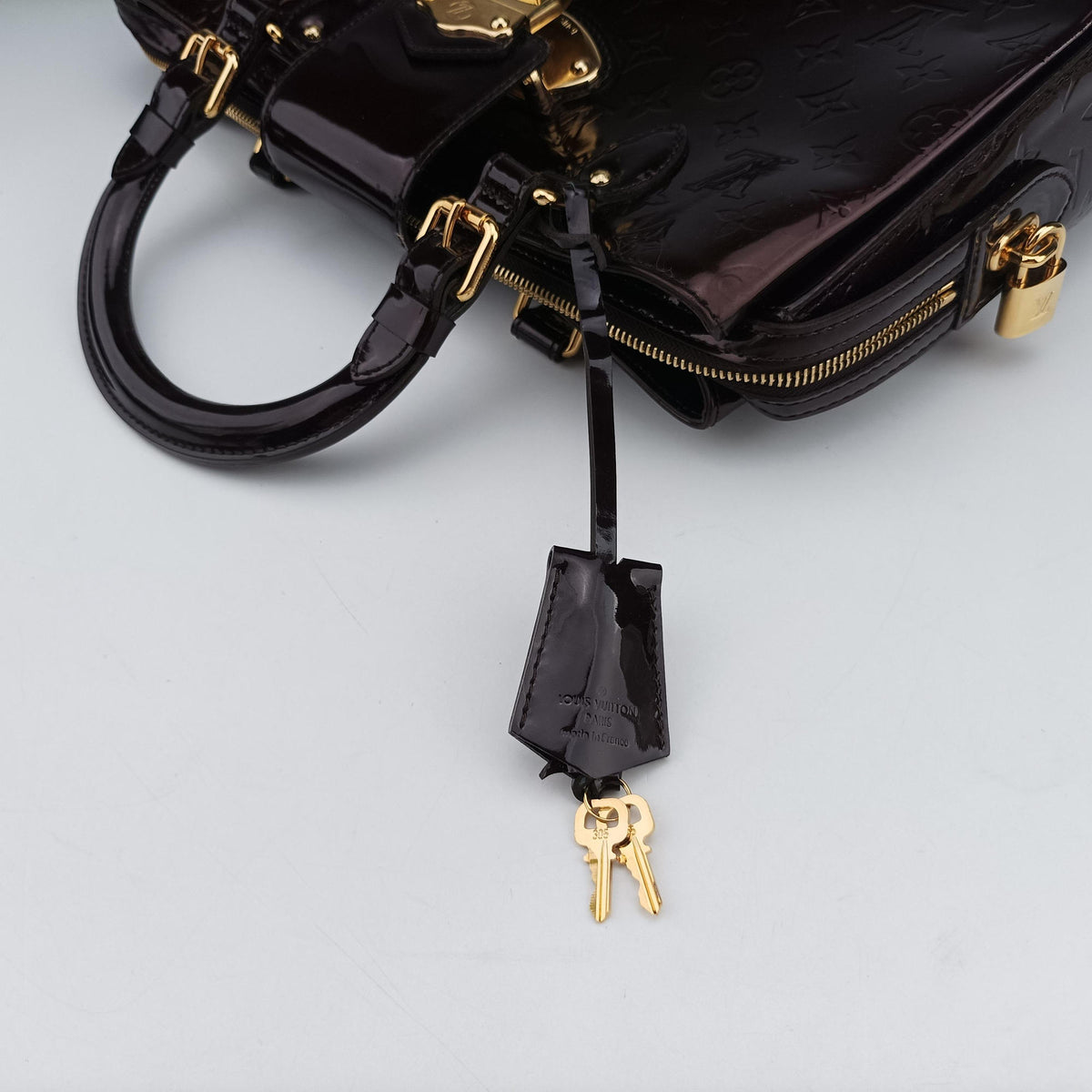 MELROSE AVENUE AMARANTE Vernis M93757 Lot number unknownメルローズ アヴェニュー アマラント ヴェルニ M93757 製番不明